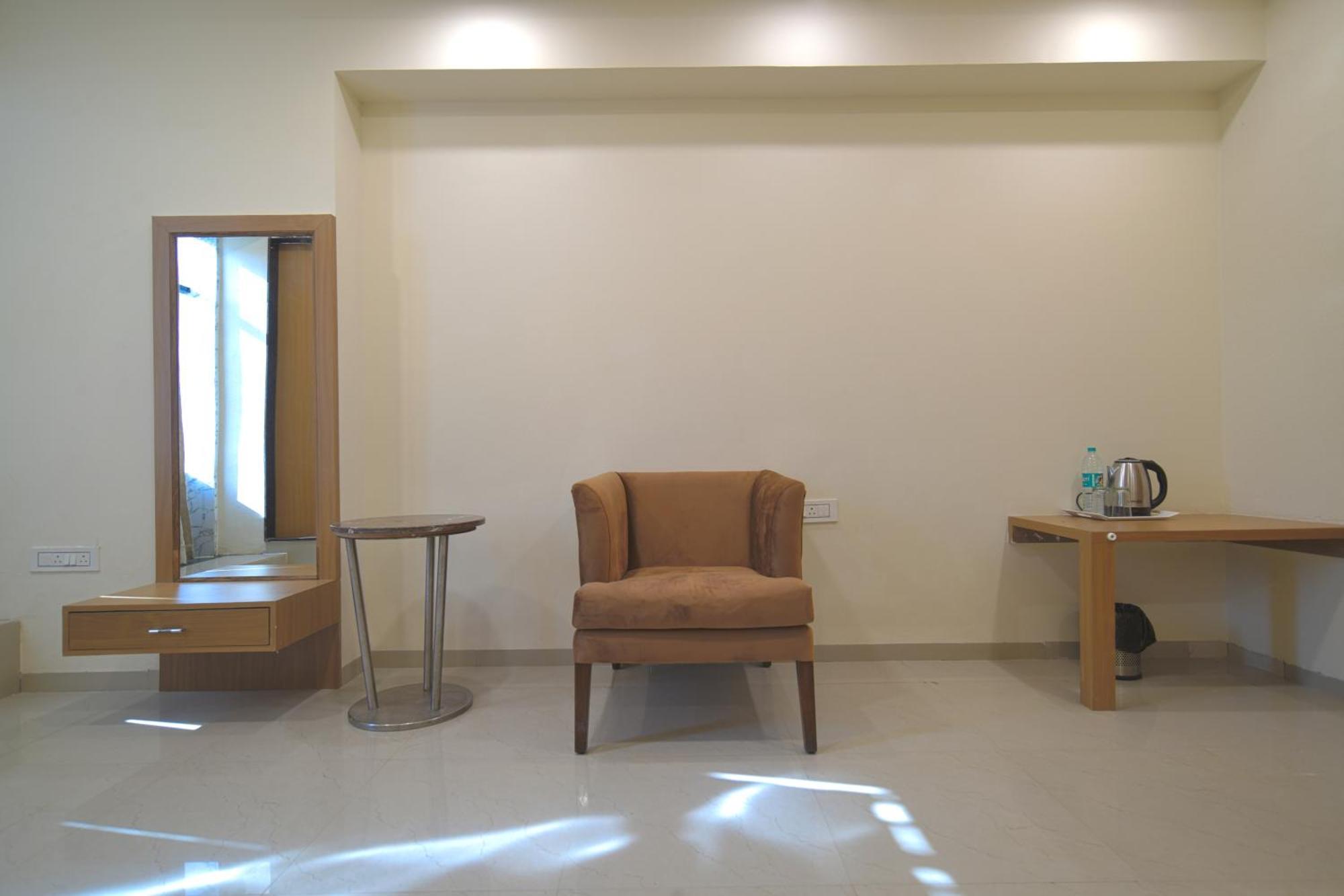 Hotel Shivlok Ujjain Habitación foto
