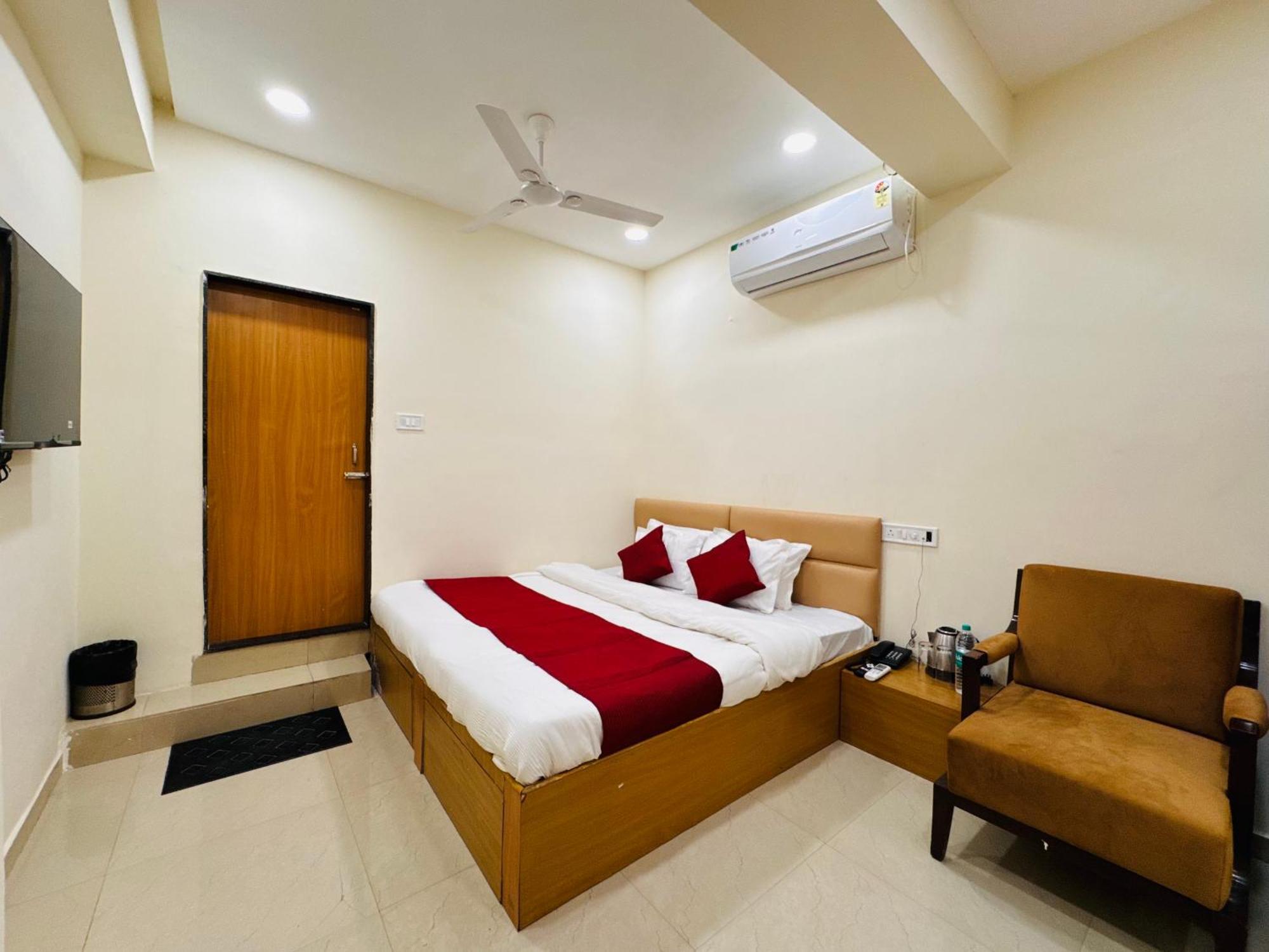 Hotel Shivlok Ujjain Exterior foto